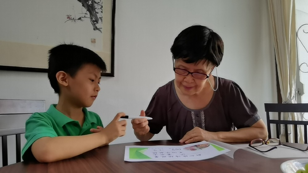 学员八